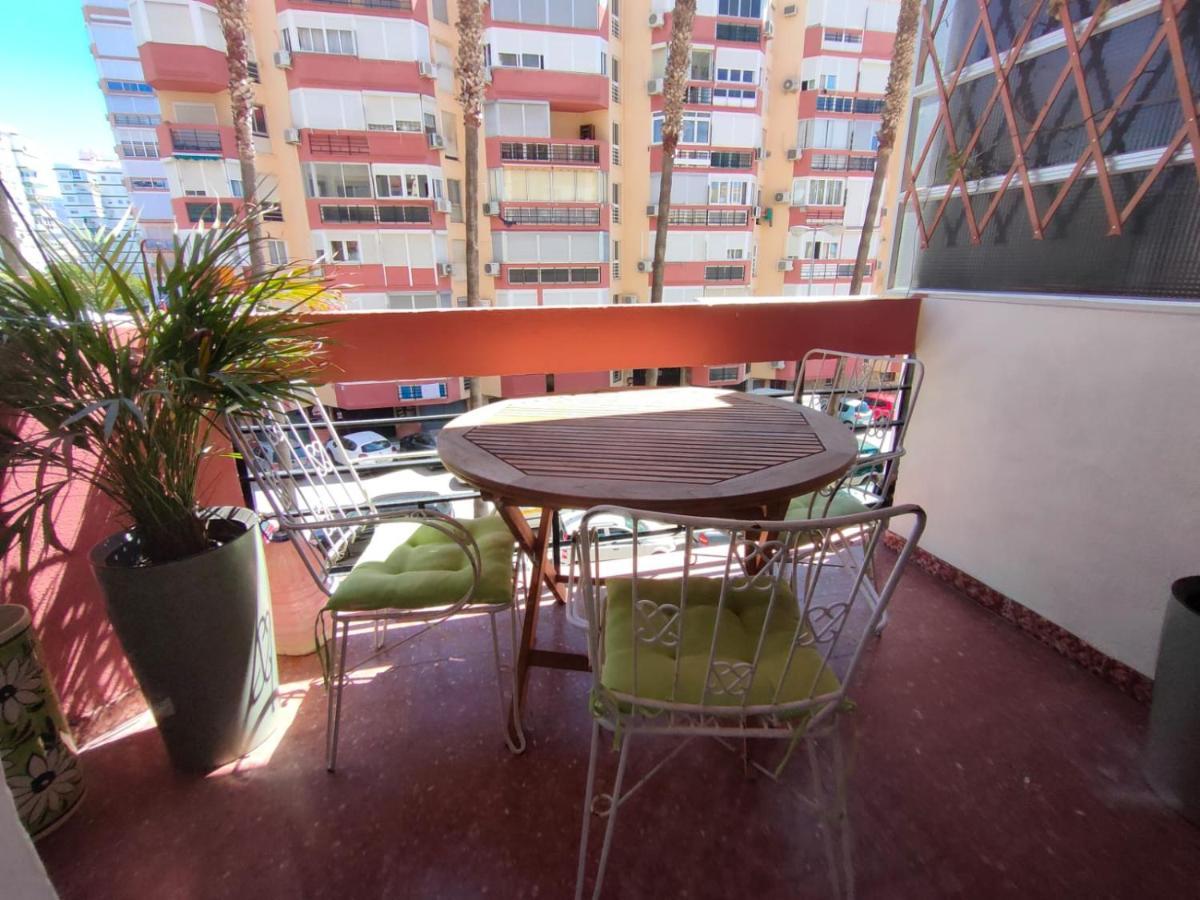 Flat2 Studio 150M From The Beach With Pool توري ذيل مار المظهر الخارجي الصورة
